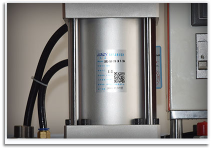 高品質(zhì)可調(diào)氣缸 高品質(zhì)可調(diào)氣缸